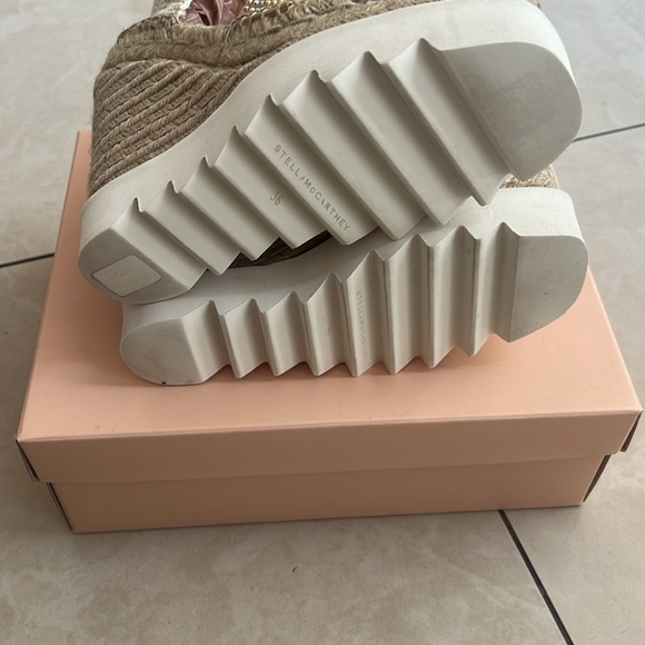 GORGEOUS Stella McCartney Gaia Wedge wrap around sandal. 36 - Picture 8 of 12